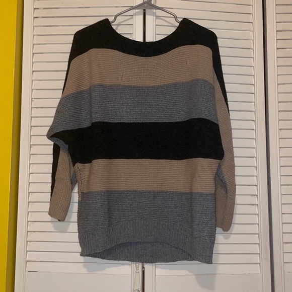 Francesca's Collections Sweaters - Super cute black grey and tan striped sweater